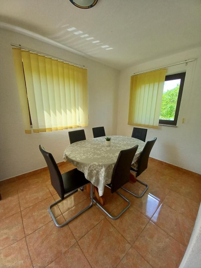 Ferienwohnung Apartman Filip Smoljanac Exterior foto